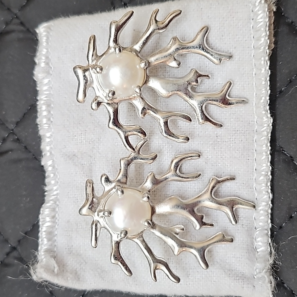 Kendra Scott Hattie Earrings in Vintage Silver